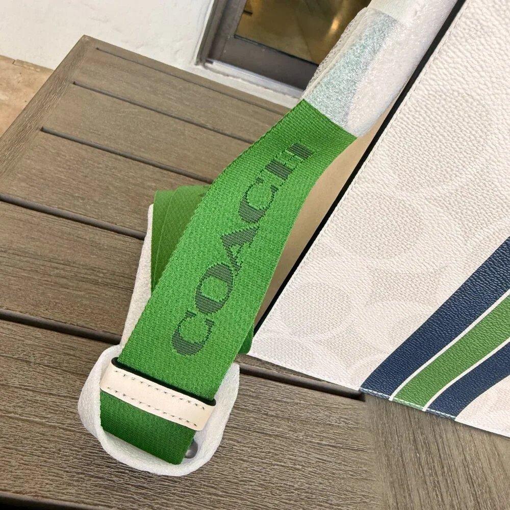 Coach Men's Dylan Tote Bag In Signature Canvas With Varsity CBI38 QB/Chalk Multi - Picture 2 of 9